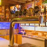 Harrys Larnaca