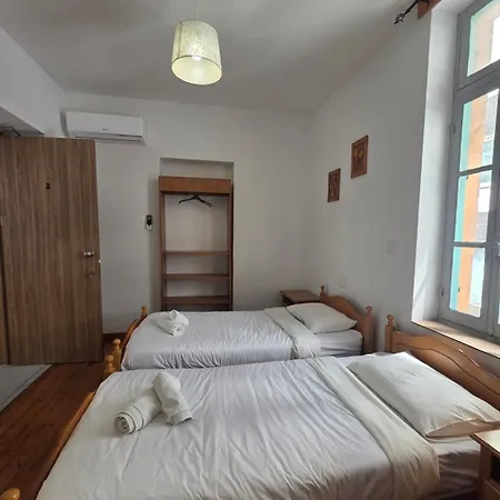Harrys Guest house Larnaca