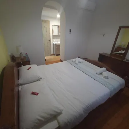 Harrys Guest house